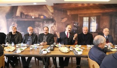 Kalıcı işyerleri biran önce teslim edilmeli